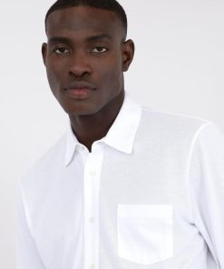 Genesiswear.shop03313985f5 2