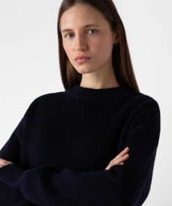 Genesiswear.shop11be569101 1