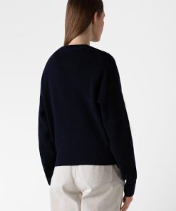 Genesiswear.shop11be569101 4