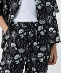 Genesiswear.shop21cf0f6616 3