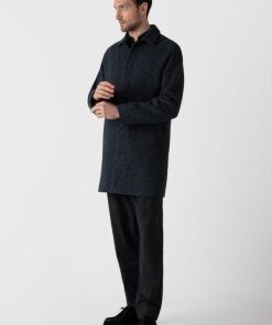 Genesiswear.shop238fe3b565 2