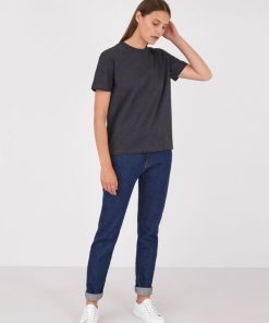 Genesiswear.shop268f6cc431 4