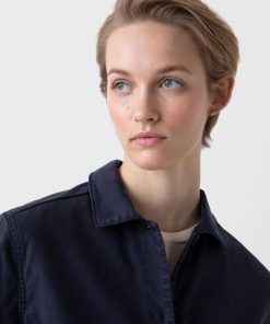 Genesiswear.shop2b2f18bb13 2