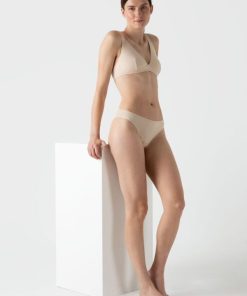 Genesiswear.shop34d2b08133 3