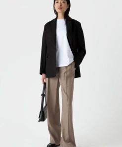 Genesiswear.shop35399f627c 2