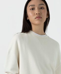 Genesiswear.shop3722d56927 2