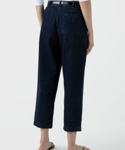 Genesiswear.shop3728749bb4 3