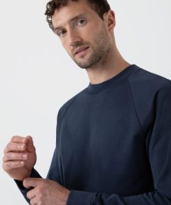 Genesiswear.shop6916b1a057 5