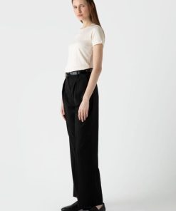 Genesiswear.shop69fcf51e68 3