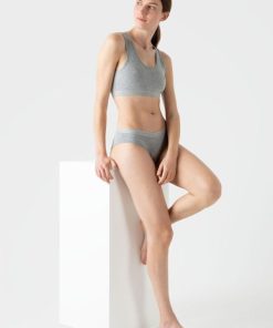 Genesiswear.shop6f8ff5b2d2 2