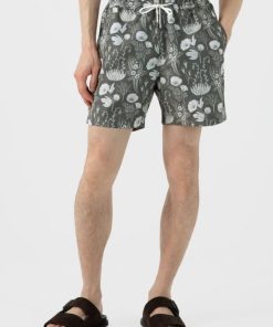 Genesiswear.shop84a1186756 3