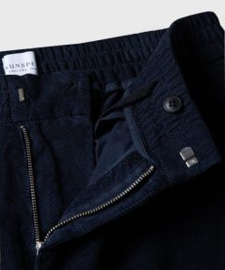 Genesiswear.shop99766dc0a5 4