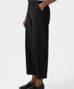 Genesiswear.shop9e5233bde2 3