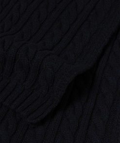 Genesiswear.shopa5353432c3 2