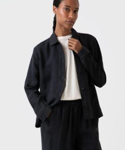 Genesiswear.shopa75554e76a 1