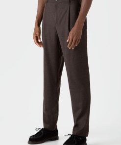 Genesiswear.shopa7640bcdf7 3