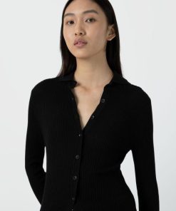 Genesiswear.shopa767f8247e 1