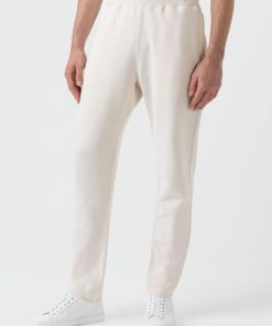 Genesiswear.shopacb7bb073a 3