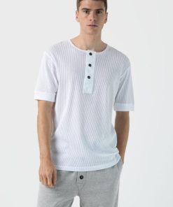 Genesiswear.shopae46cd34f7 2