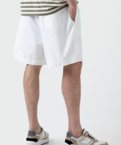 Genesiswear.shopb5cad544c8 5