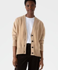 Genesiswear.shopb70ed1a871 1