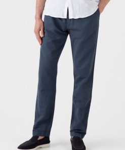 Genesiswear.shopb82605b7ee 3