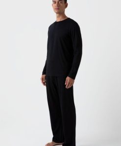 Genesiswear.shopb99657b3f9 3