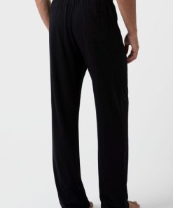 Genesiswear.shopb99657b3f9 5