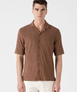 Genesiswear.shopce062843e7 2