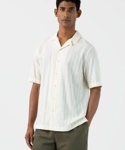 Genesiswear.shopce6bfbdd60 2