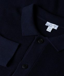 Genesiswear.shopd89782ea1f 4