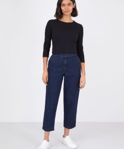 Genesiswear.shope3c429873e 3