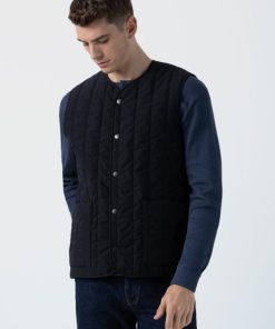 Genesiswear.shoped42752a96 2