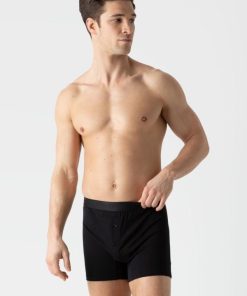 Genesiswear.shopf811a39f77 2