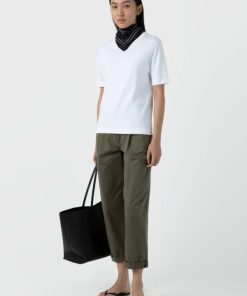 Genesiswear.shopf9643ae4dd 1